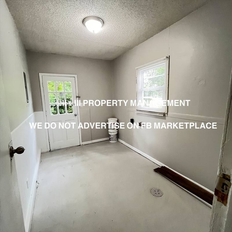 House for rent at 110 S Annie St, Olathe, KS 66061
