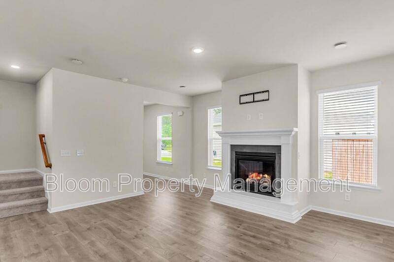 House for rent at 216 Wappoo Trace Lane, Summerville, SC 29486