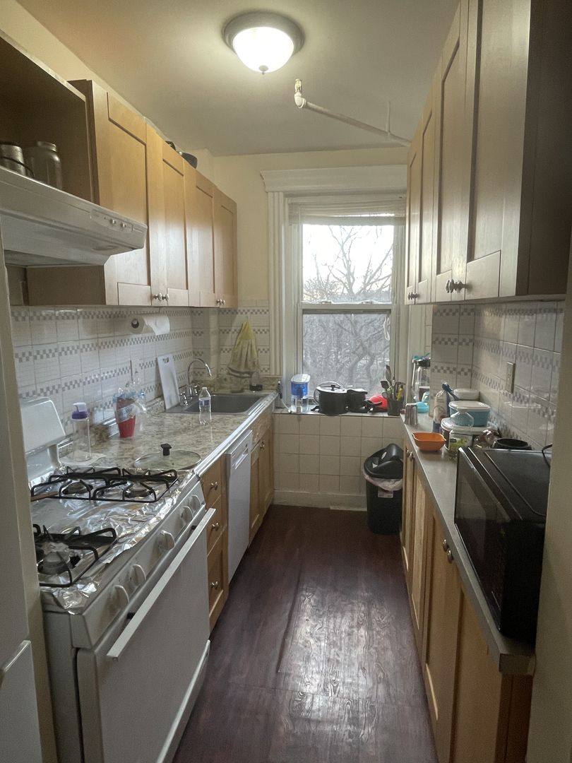 House for rent at 325C Riverway, Boston, MA 02115