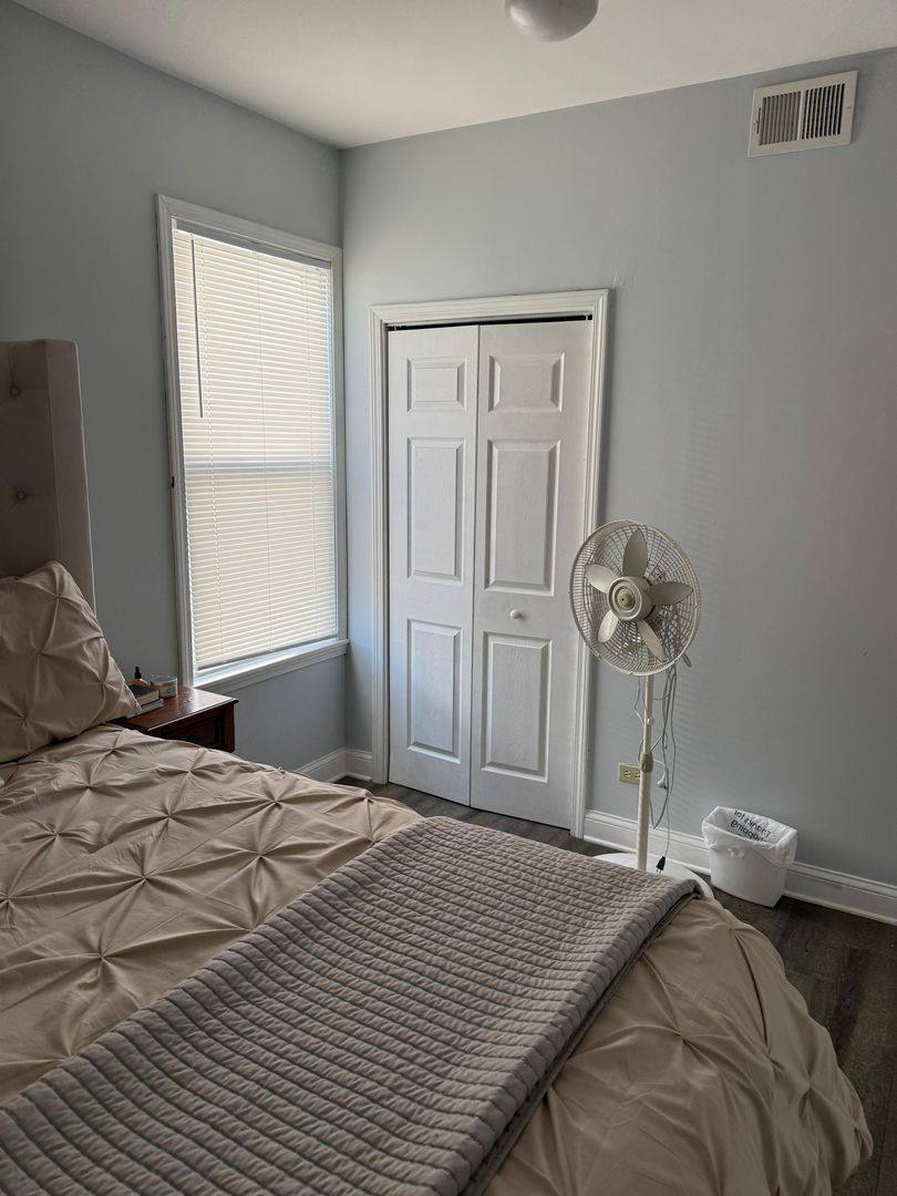 Apartment for rent at 2542 N Newcastle, Elmwood Park, IL 60707