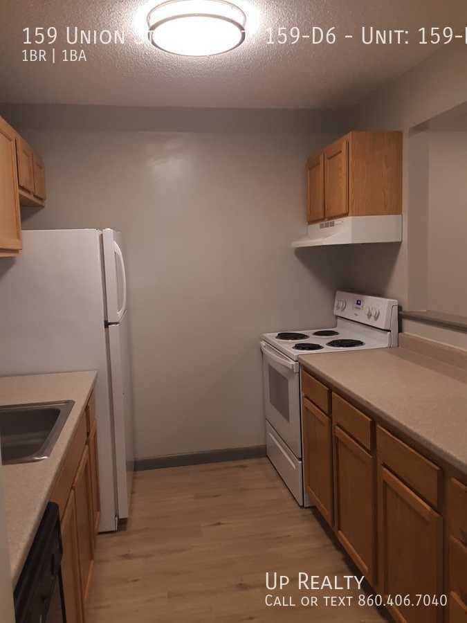 Apartment for rent at 159 Union St, Bristol, CT 06010