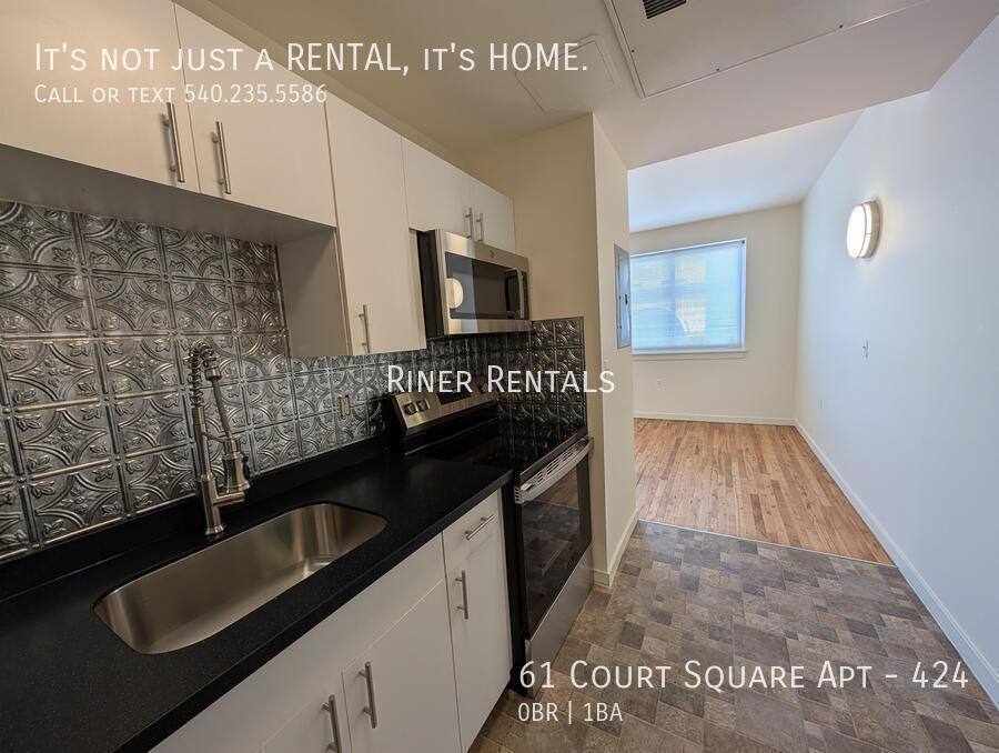 Apartment for rent at 61 Court Square #203, Harrisonburg, VA 22801
