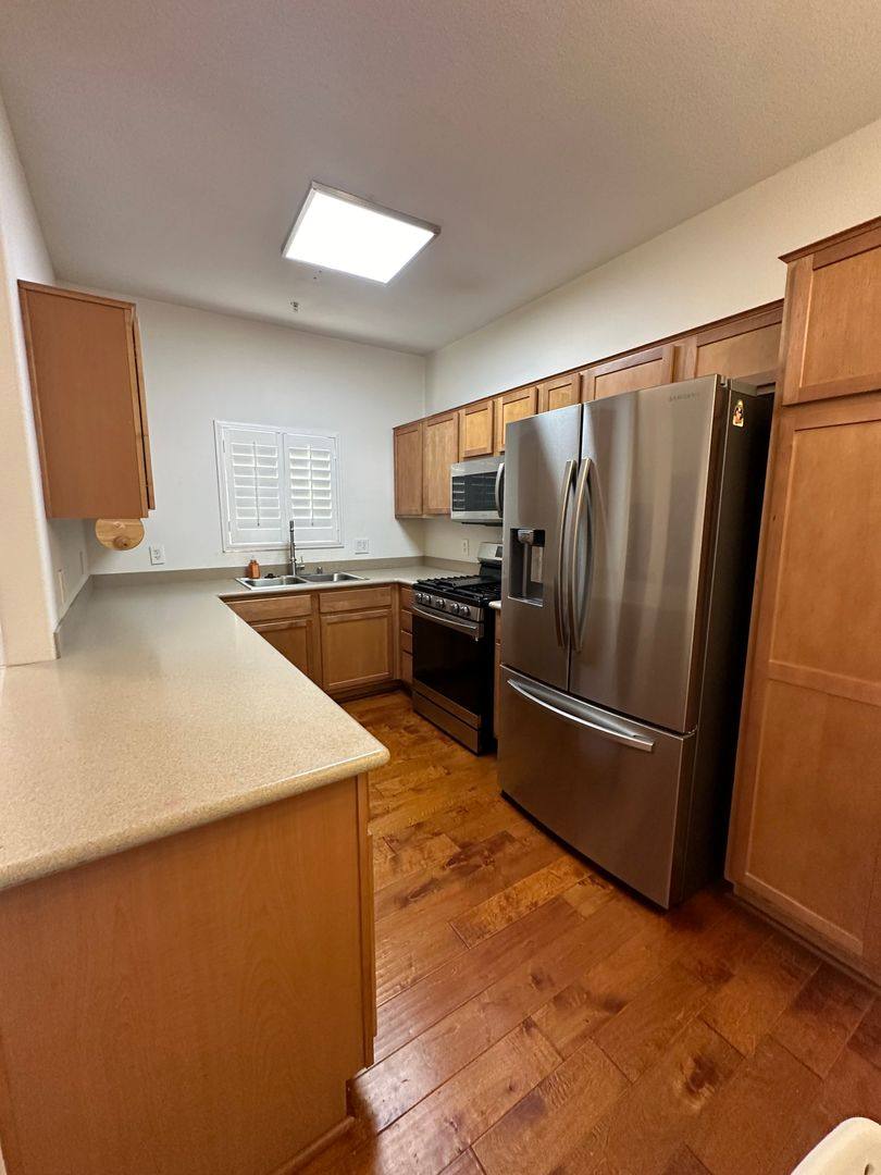 Apartment for rent at 2291 W Horizon Ridge Parkway, Henderson, NV 89052