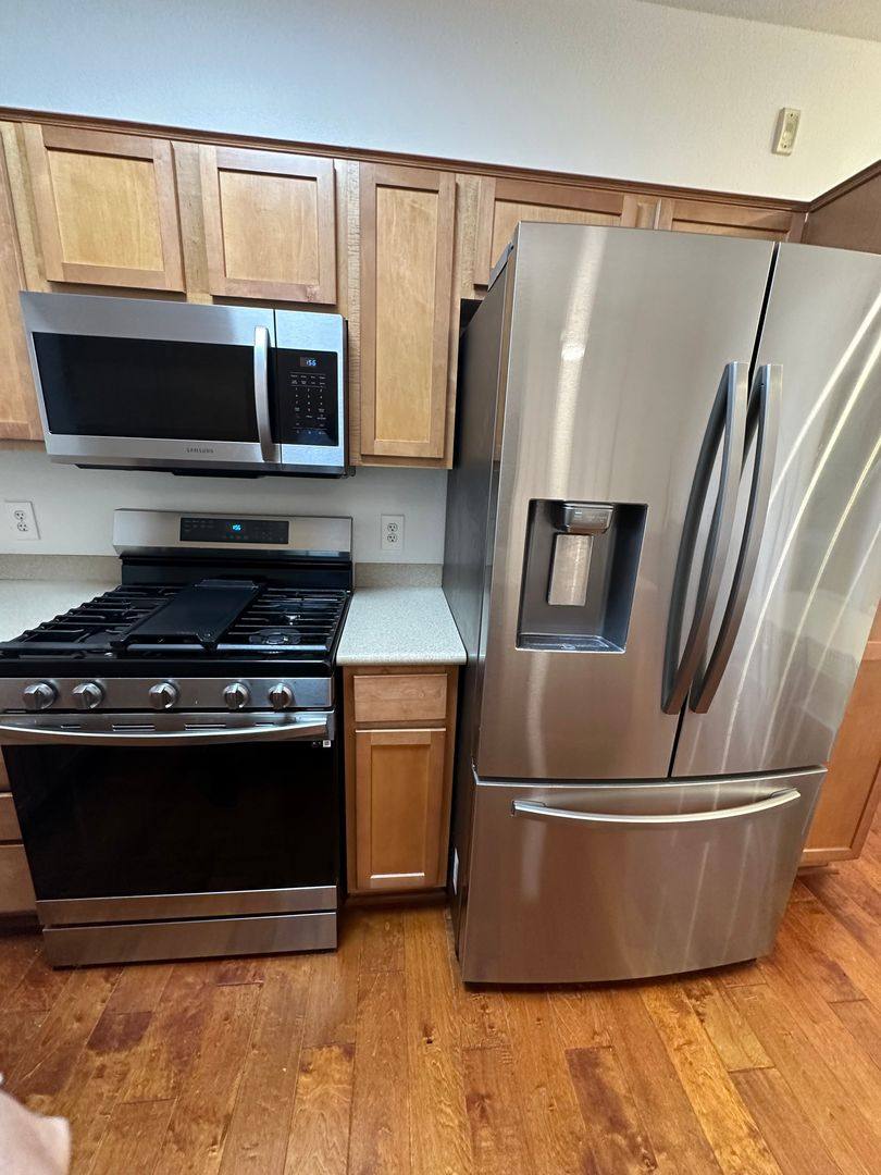 Apartment for rent at 2291 W Horizon Ridge Parkway, Henderson, NV 89052