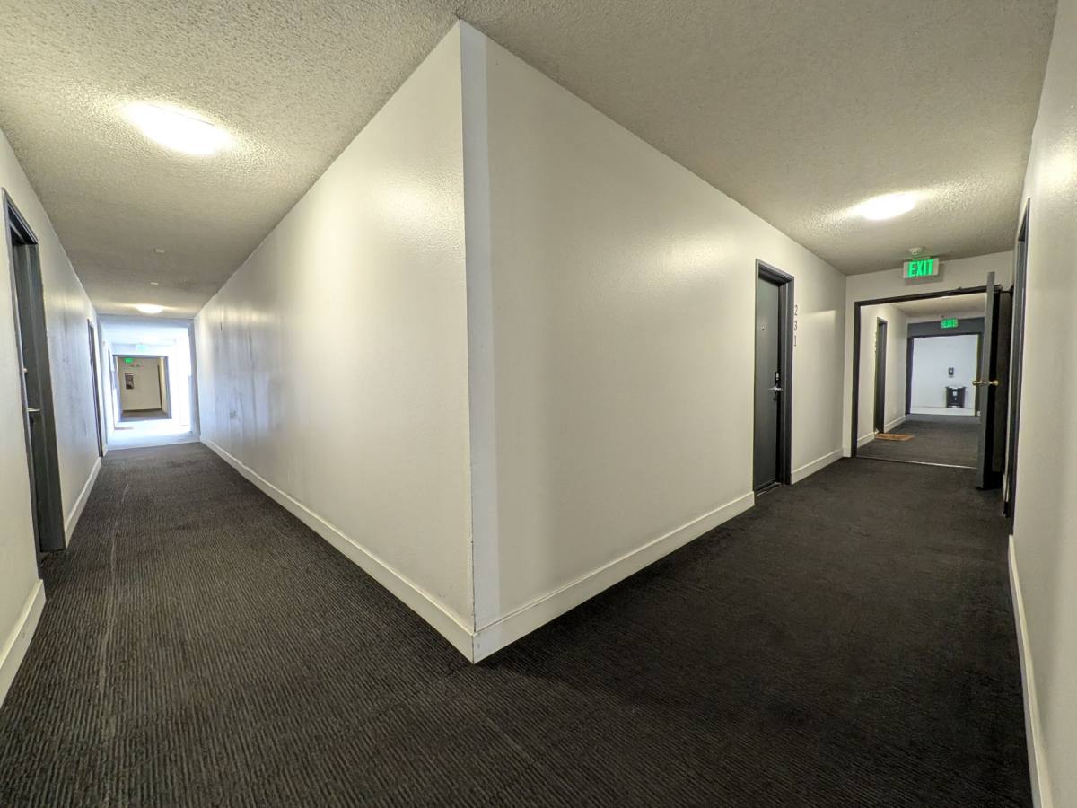 Apartment for rent at 864 S New Hampshire Ave, Los Angeles, CA 90005