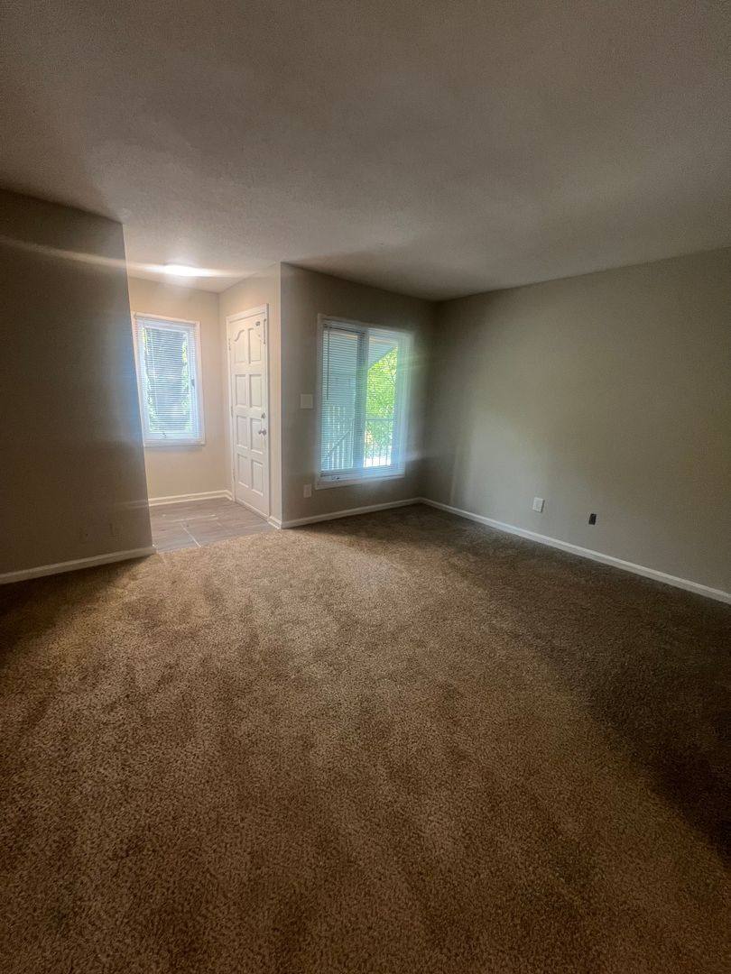 Condo for rent at 1909 Meadowlark Lane, Charlotte, NC 28210