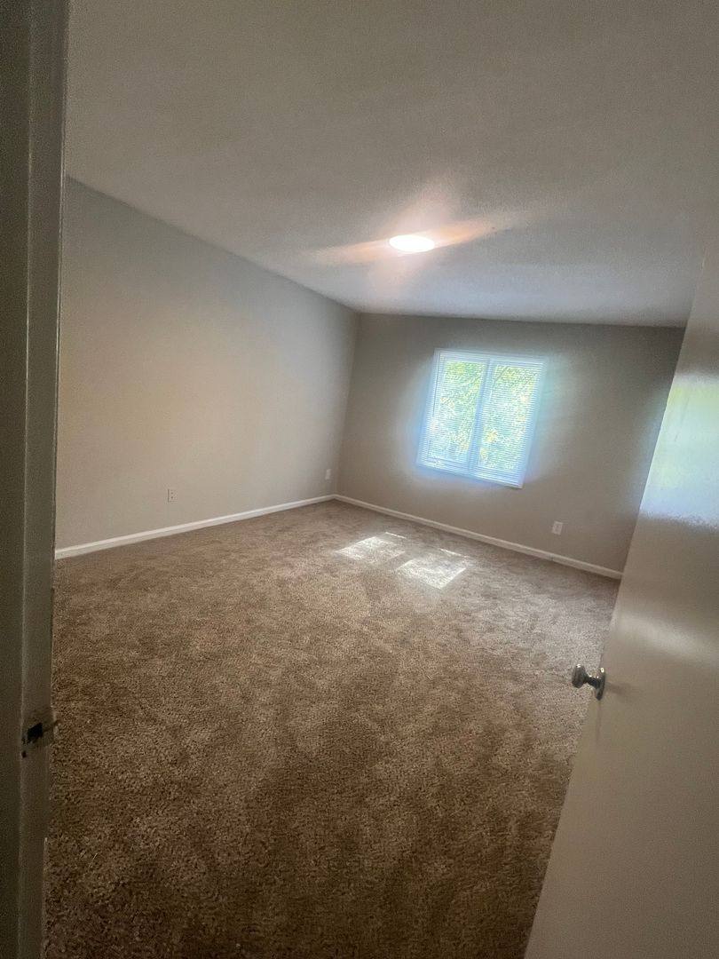 Condo for rent at 1909 Meadowlark Lane, Charlotte, NC 28210