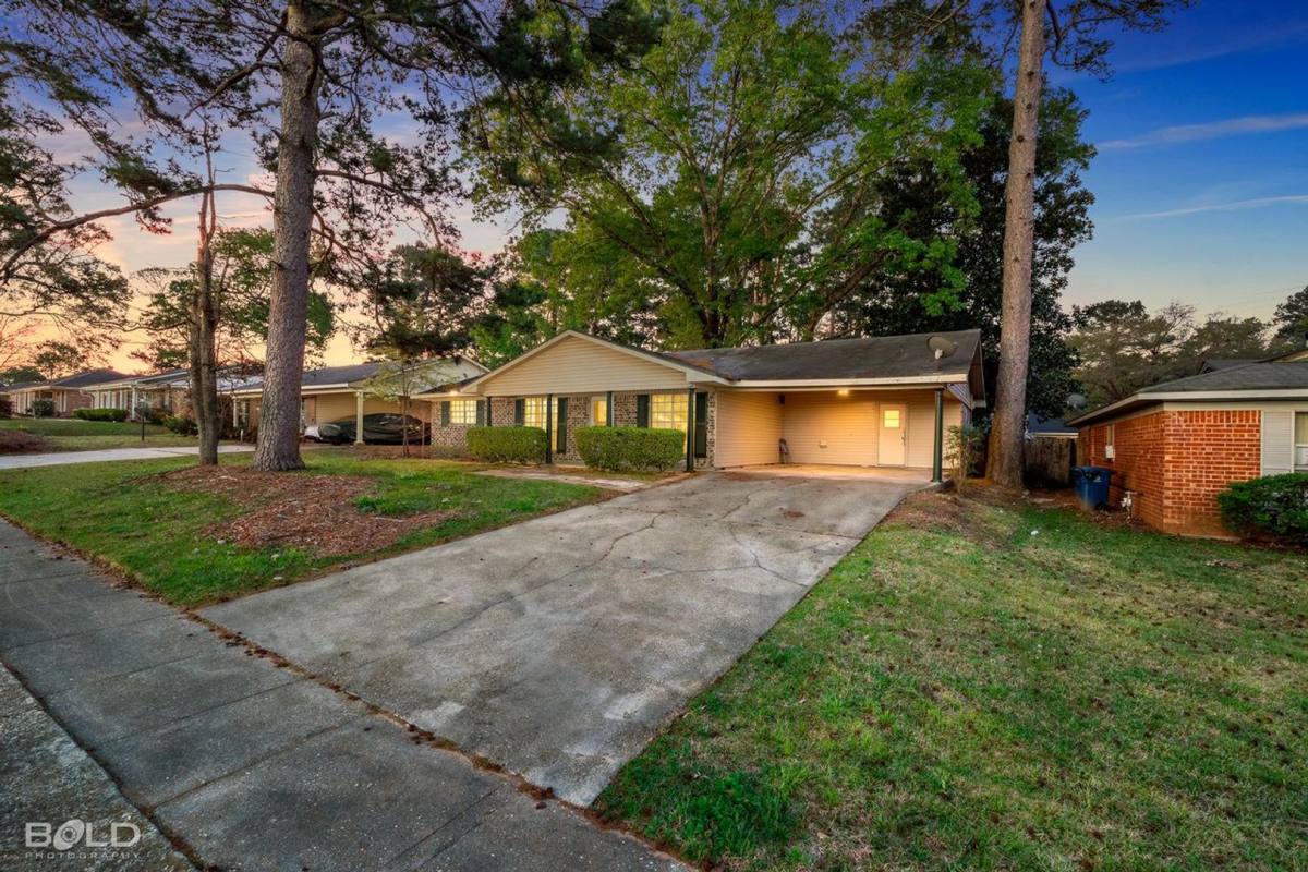 House for rent at 2935 Salem Dr, Shreveport, LA 71118