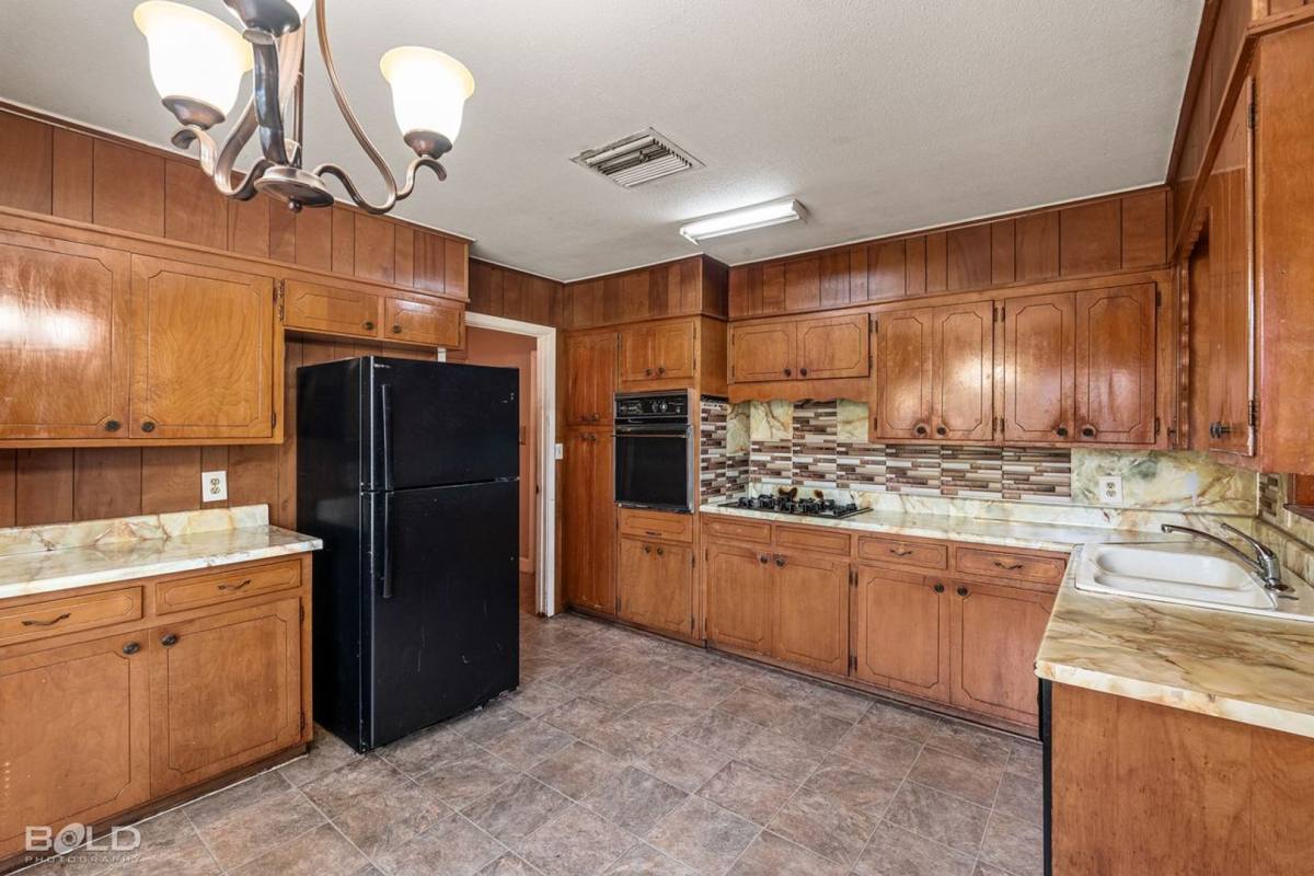 House for rent at 2935 Salem Dr, Shreveport, LA 71118