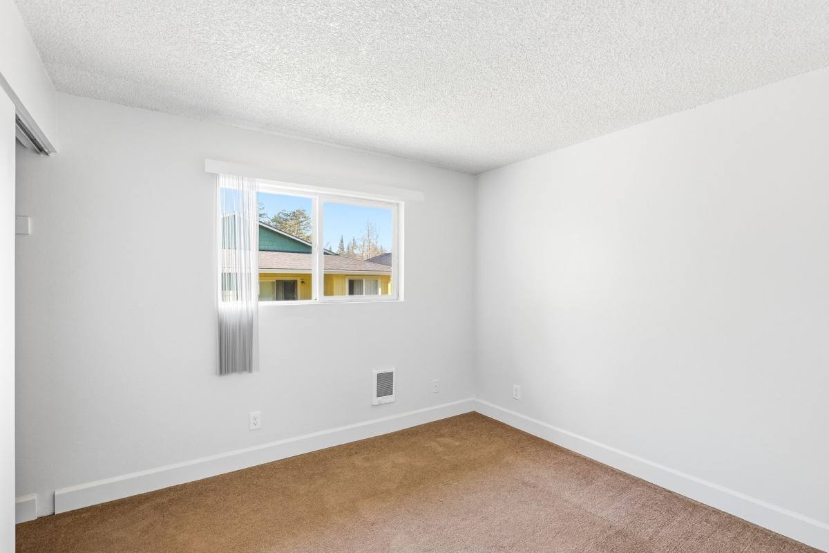 Apartment for rent at 155 NE Kane Dr, Gresham, OR 97030