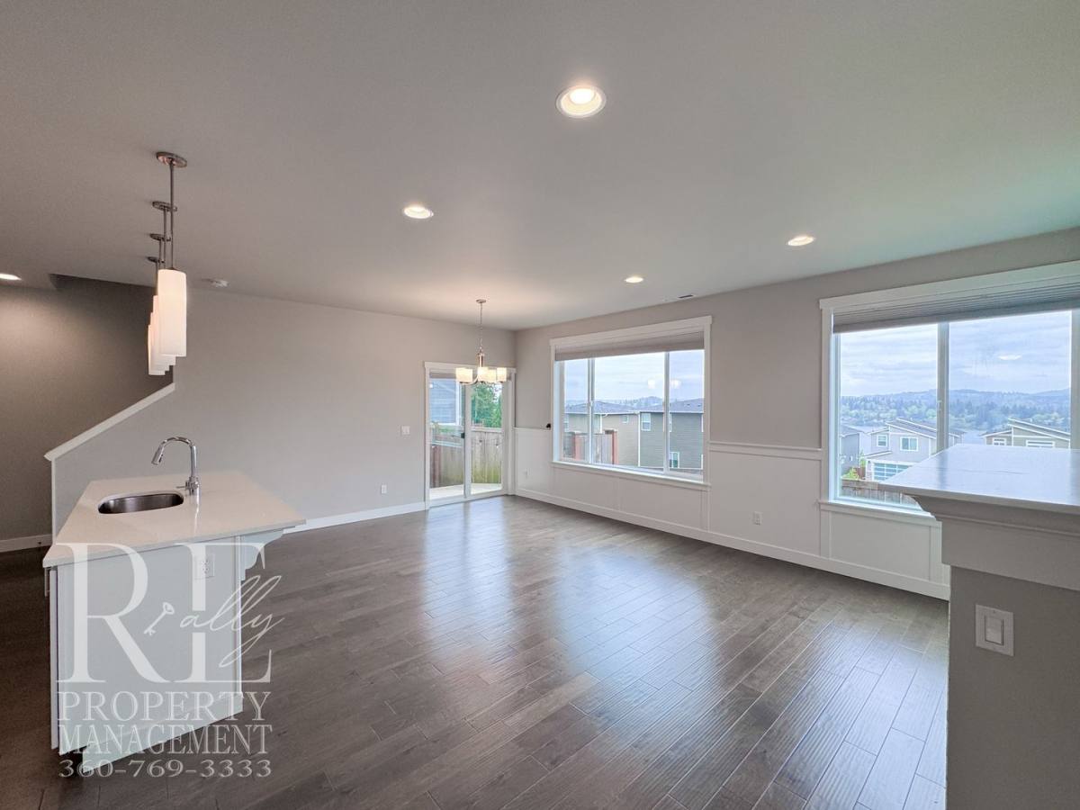 House for rent at 131 Blackfish Court, Bremerton, WA 98310