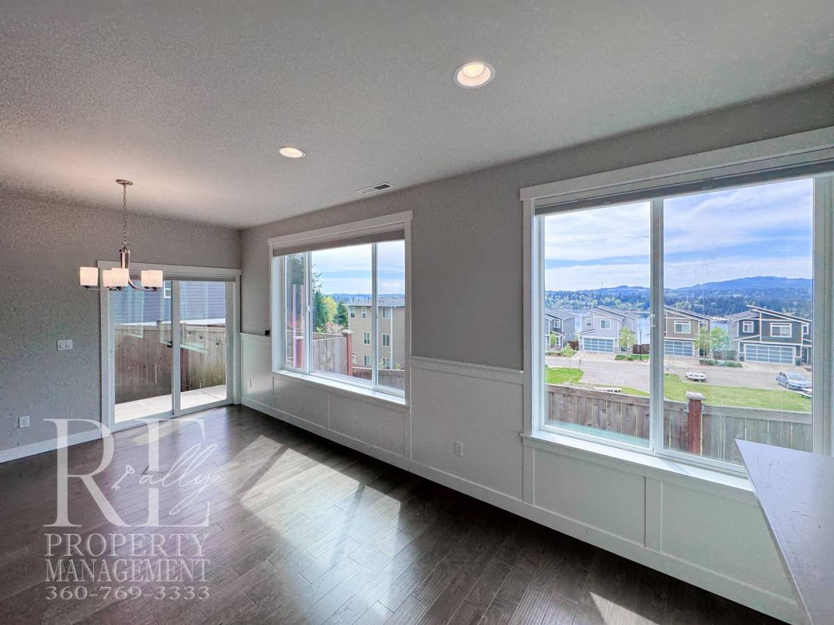 House for rent at 131 Blackfish Court, Bremerton, WA 98310