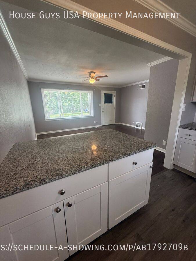 House for rent at 10621 E 56th St, Kansas City, MO 64133