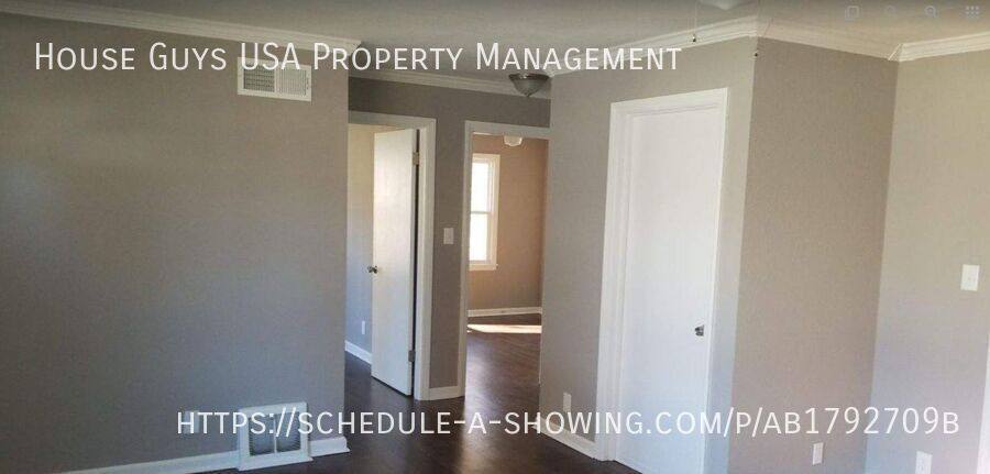 House for rent at 10621 E 56th St, Kansas City, MO 64133