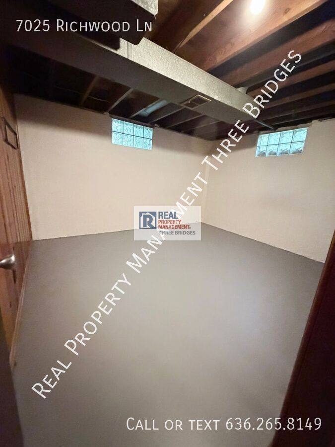 House for rent at 7025 Richwood Lane, Hazelwood, MO 63042