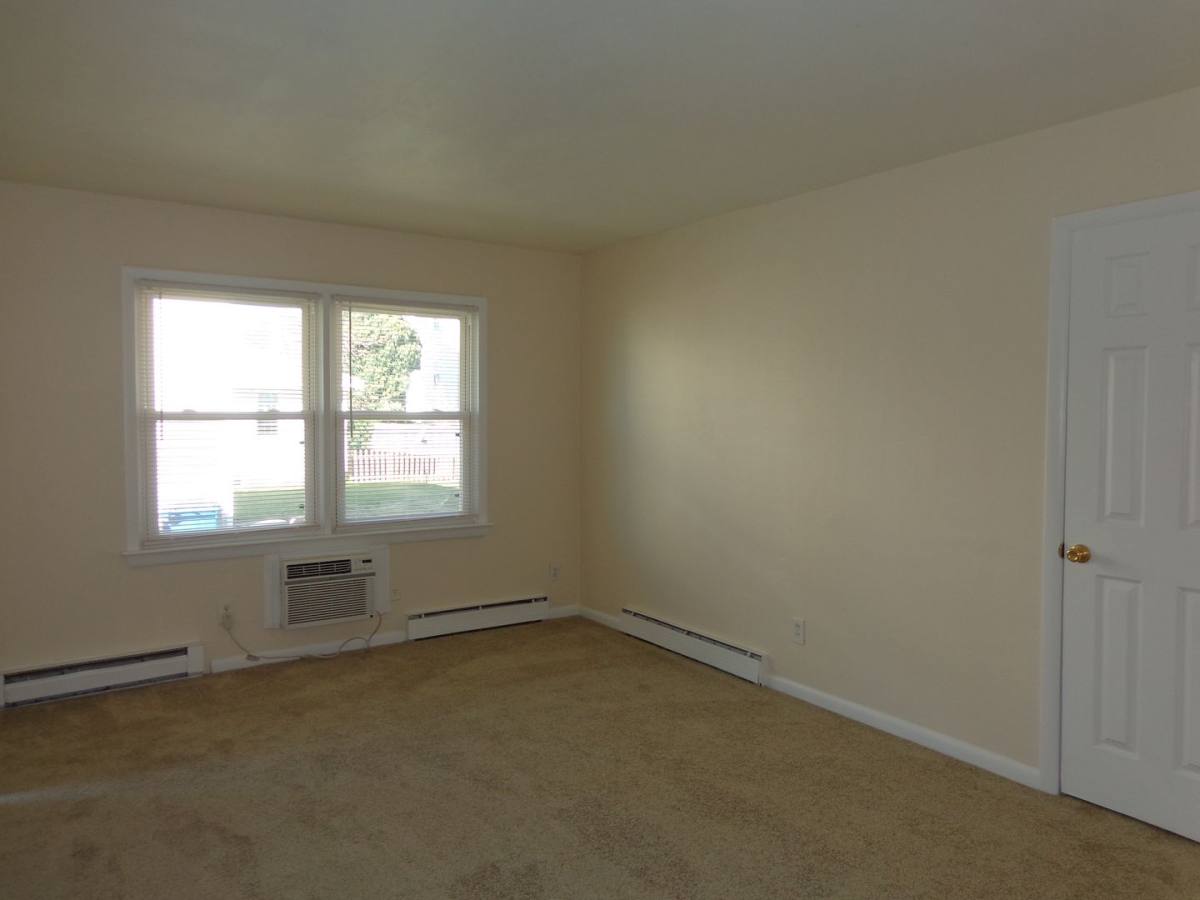 Apartment for rent at 4626 Coronet Ave, Virginia Beach, VA 23455