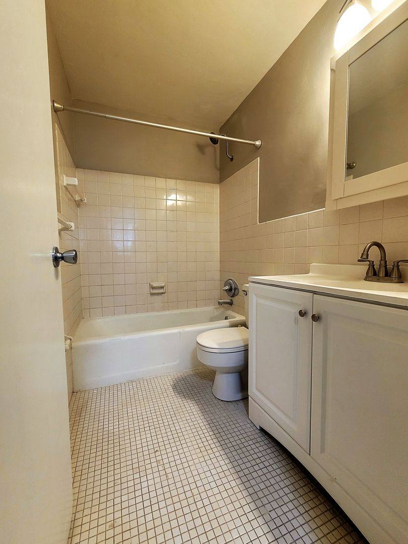 Apartment for rent at 1365 N Eustis St, Saint Paul, MN 55108