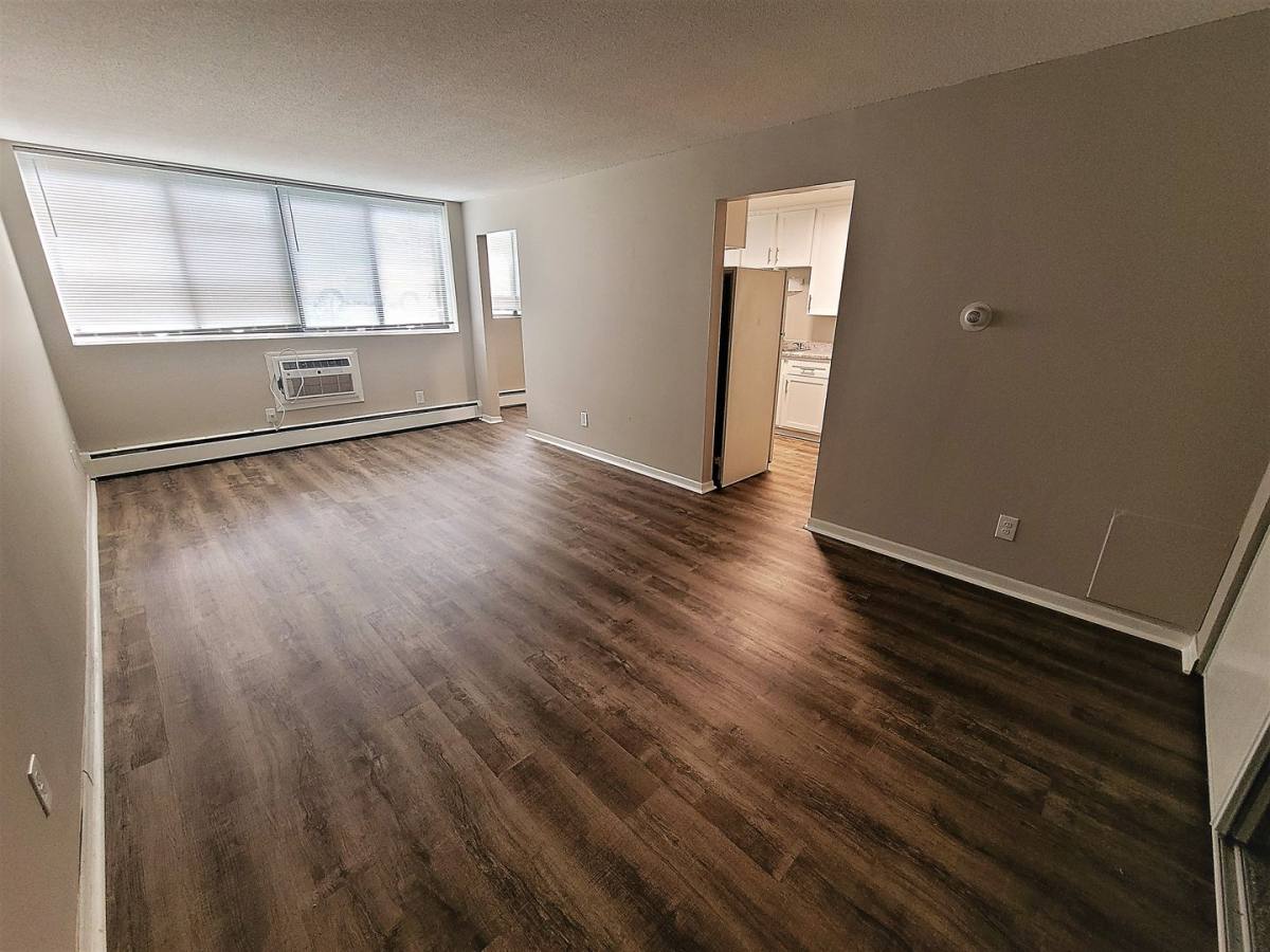 Apartment for rent at 1365 N Eustis St, Saint Paul, MN 55108