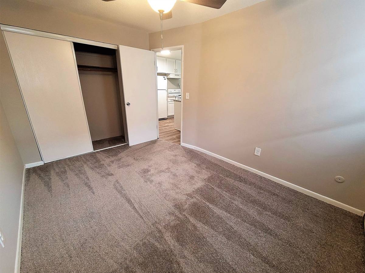 Apartment for rent at 1365 N Eustis St, Saint Paul, MN 55108