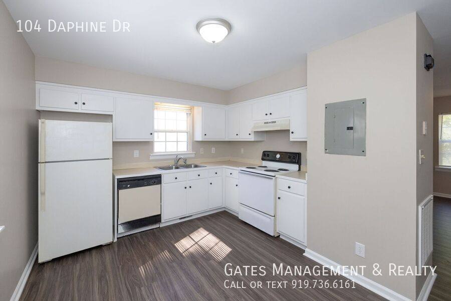 Apartment for rent at 104 Daphine Dr, Hillsborough, NC 27278
