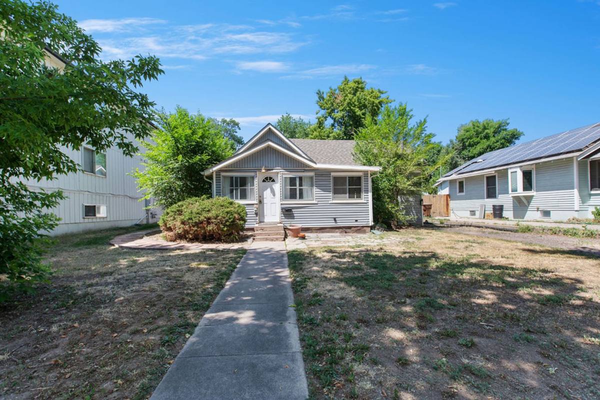 Apartment for rent at 205 N Sherwood St, Fort Collins, CO 80521