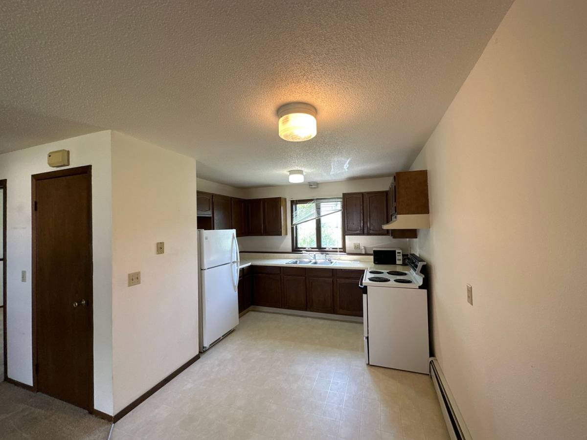 Apartment for rent at 1319 32nd Ave SW, Minot, ND 58701