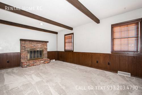 House for rent at 805 S Virginia Lane, Olathe, KS 66061