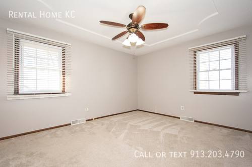 House for rent at 805 S Virginia Lane, Olathe, KS 66061