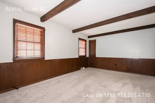 House for rent at 805 S Virginia Lane, Olathe, KS 66061