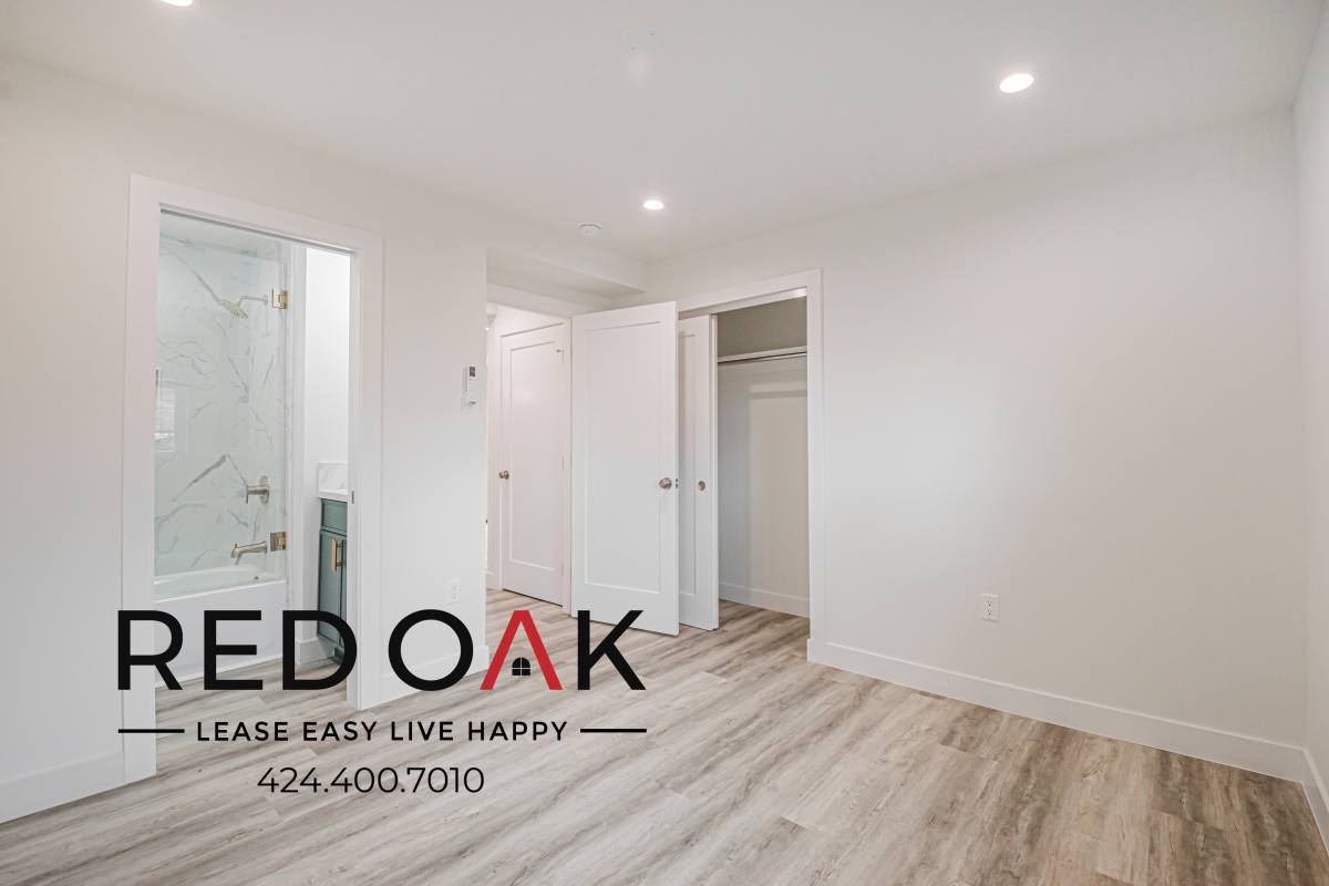 Condo for rent at 3135 Detroit St #313-5, Los Angeles, CA 90036