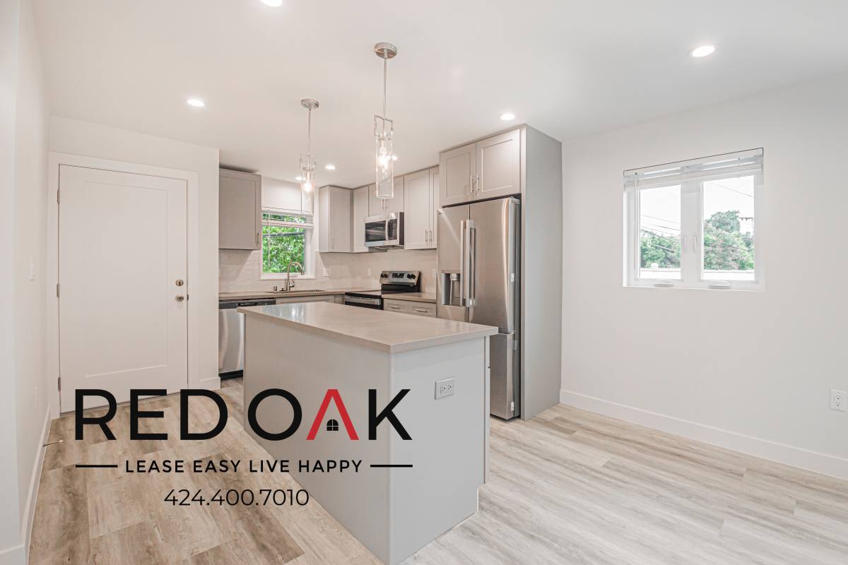 Condo for rent at 3135 Detroit St #313-5, Los Angeles, CA 90036