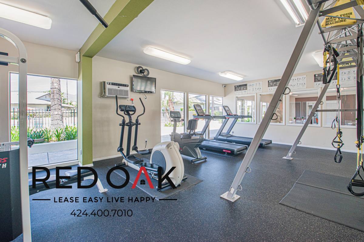Condo for rent at 3135 Detroit St #313-5, Los Angeles, CA 90036