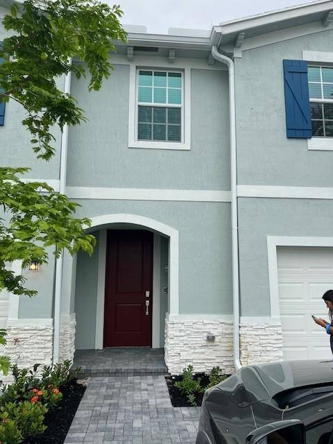 Townhouse for rent at 4393 Hammock Grove Dr, Lake Worth, FL 33467