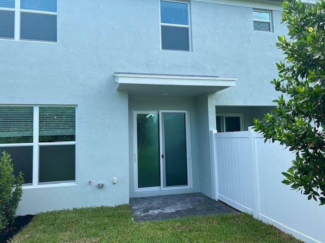 Townhouse for rent at 4393 Hammock Grove Dr, Lake Worth, FL 33467