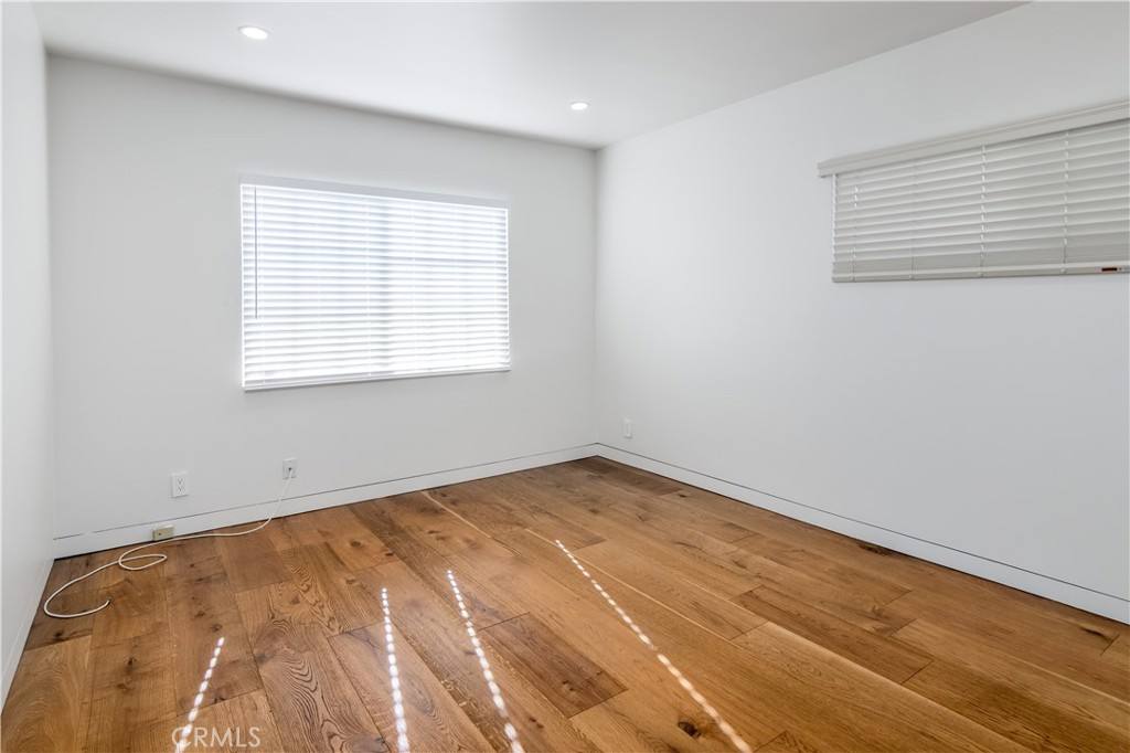 Apartment for rent at 15439 Vose St, Van Nuys, CA 91406