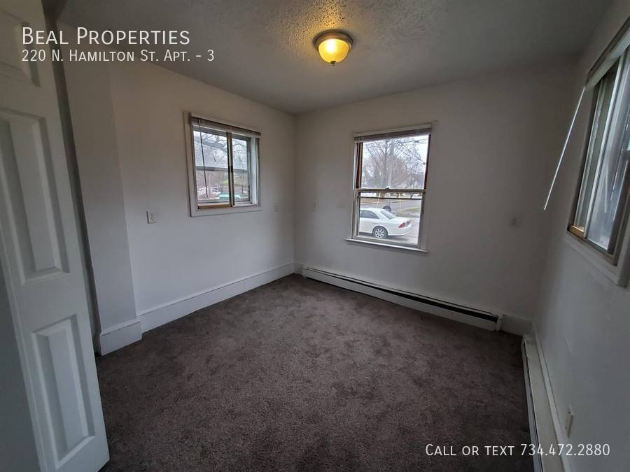 Apartment for rent at 220 N Hamilton St #3, Ypsilanti, MI 48197