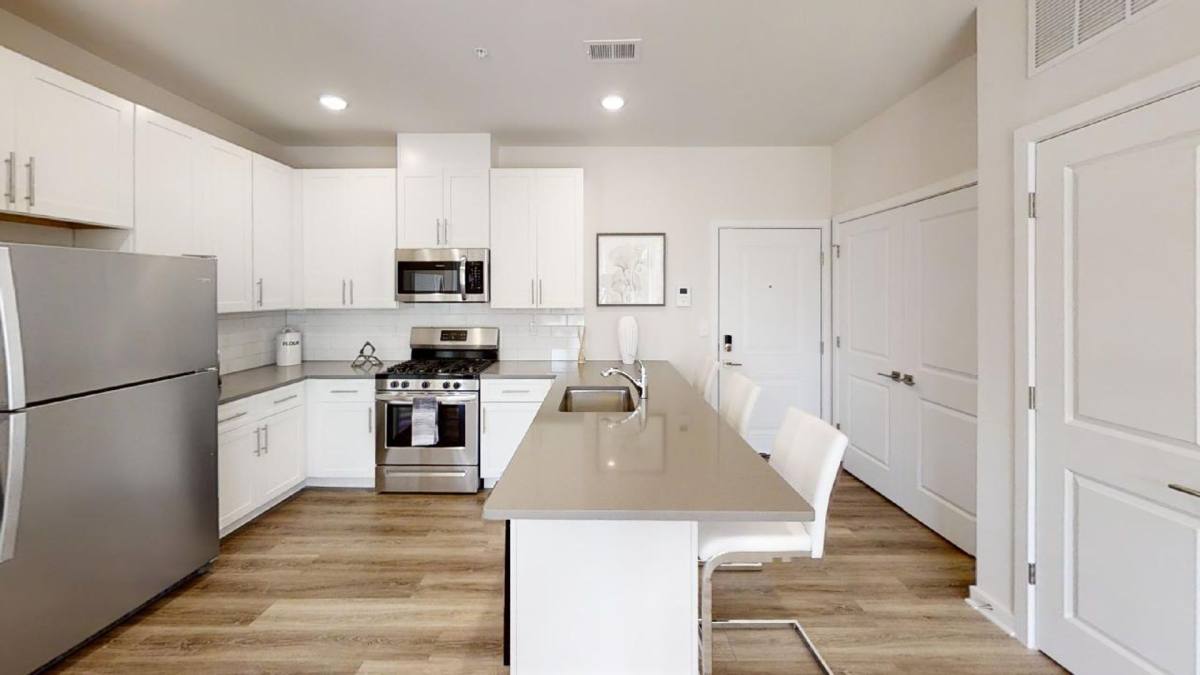 Apartment for rent at 19 Stelton Rd, Piscataway, NJ 08854