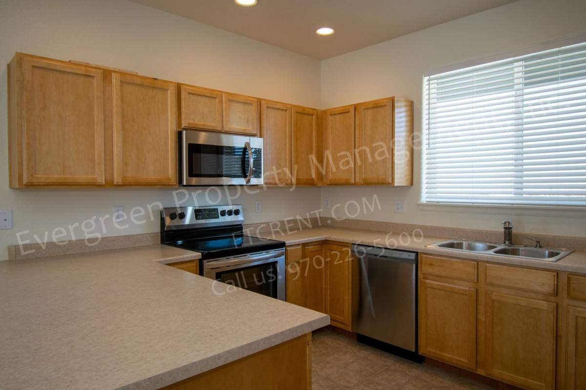 House for rent at 1709 102nd Ave, Greeley, CO 80634