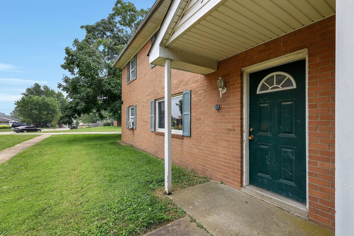 Apartment for rent at 3011 Markham Rd, Columbus, OH 43207