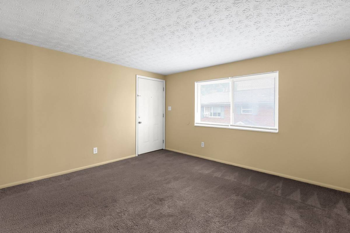 Apartment for rent at 3011 Markham Rd, Columbus, OH 43207