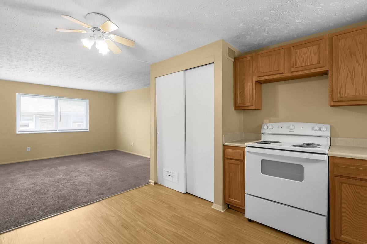 Apartment for rent at 3011 Markham Rd, Columbus, OH 43207