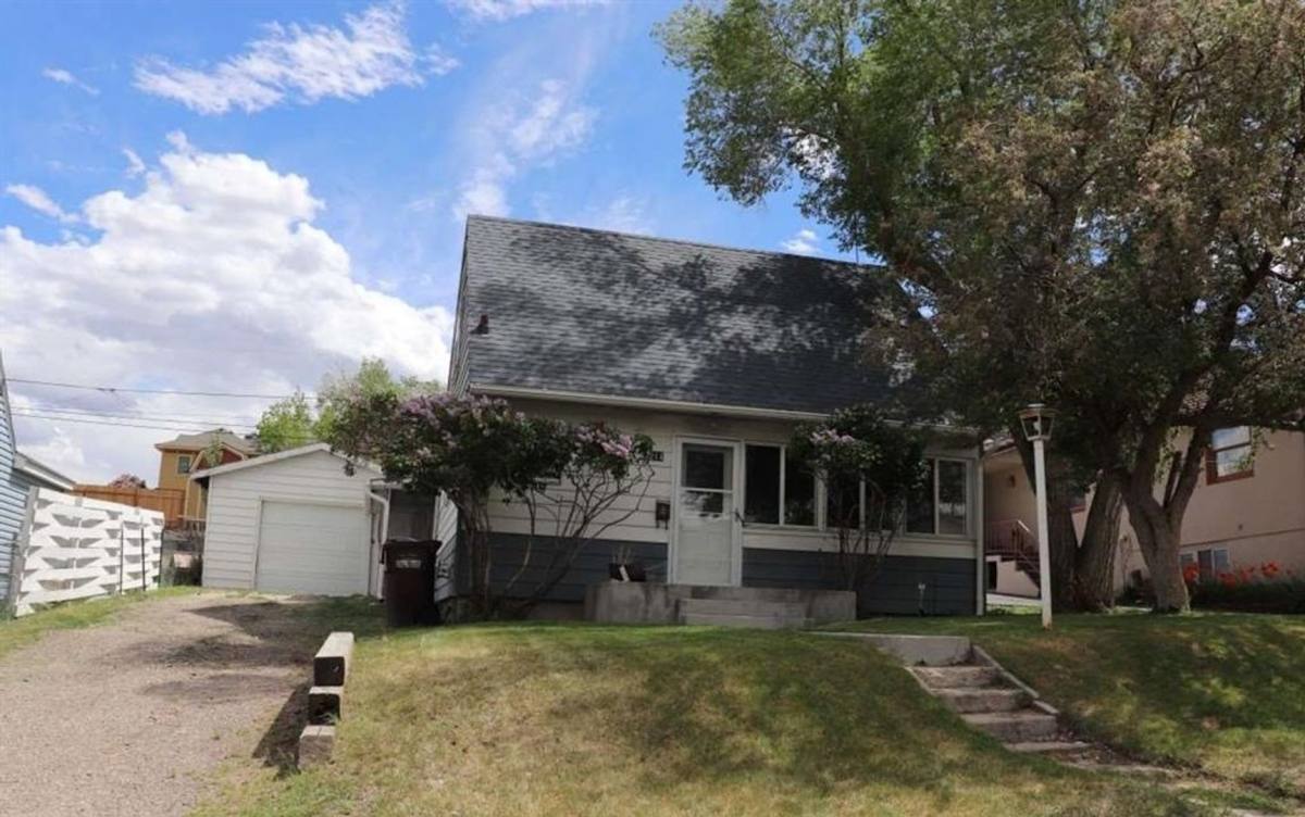 House for rent at 214 E Spruce St, Rawlins, WY 82301