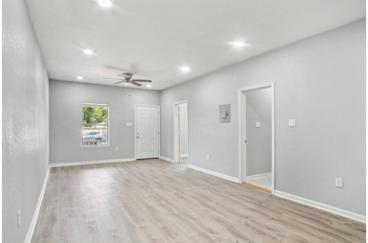 House for rent at 1412 Hays St, San Antonio, TX 78202