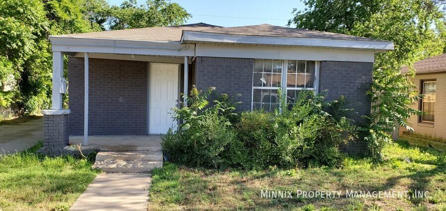 House for rent at 2118 22nd St, Lubbock, TX 79411