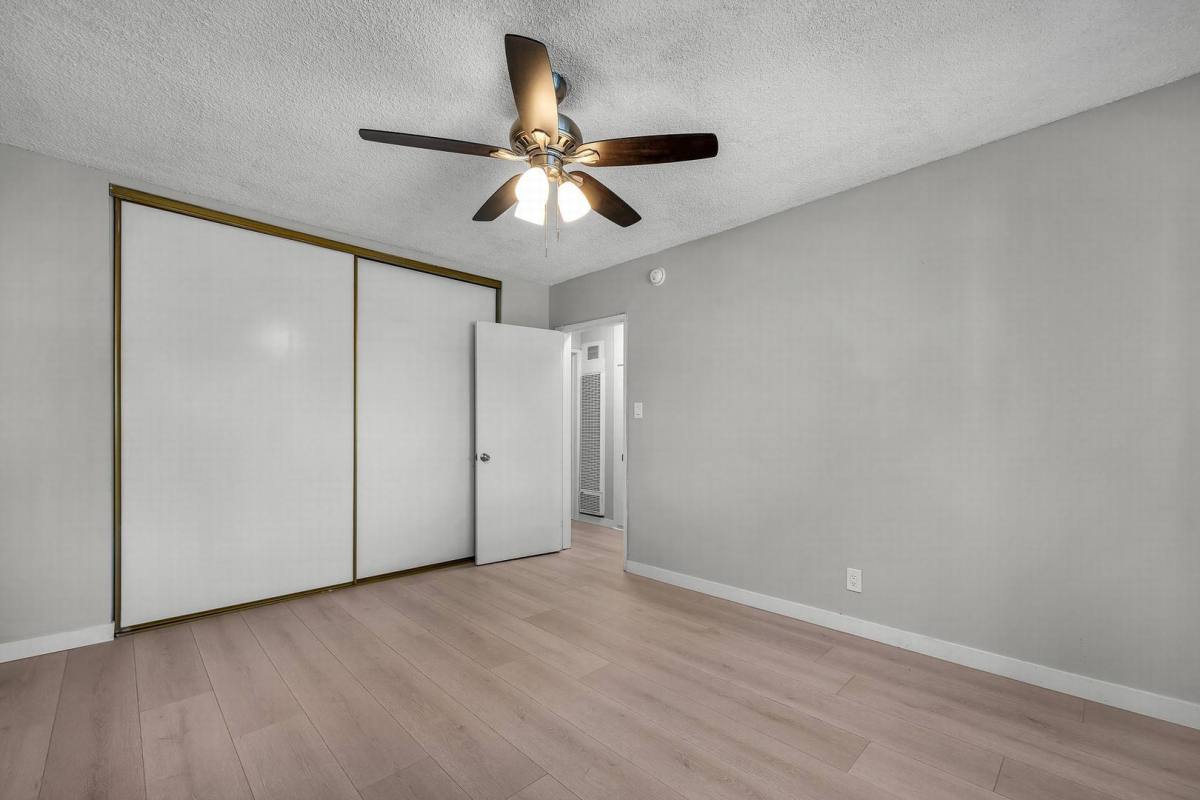 Apartment for rent at 4926 August St, Los Angeles, CA 90008
