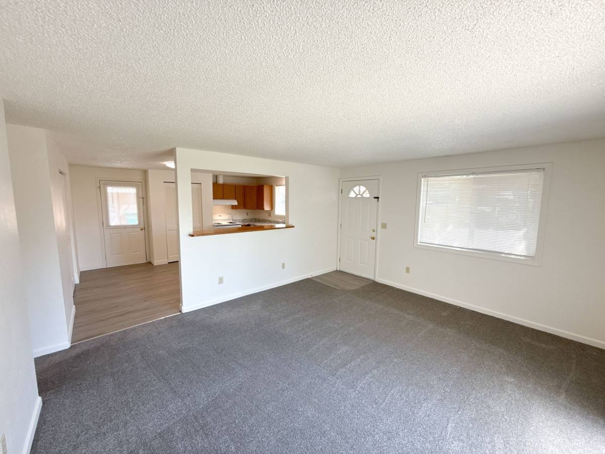Apartment for rent at 3037 Kane St, Klamath Falls, OR 97603