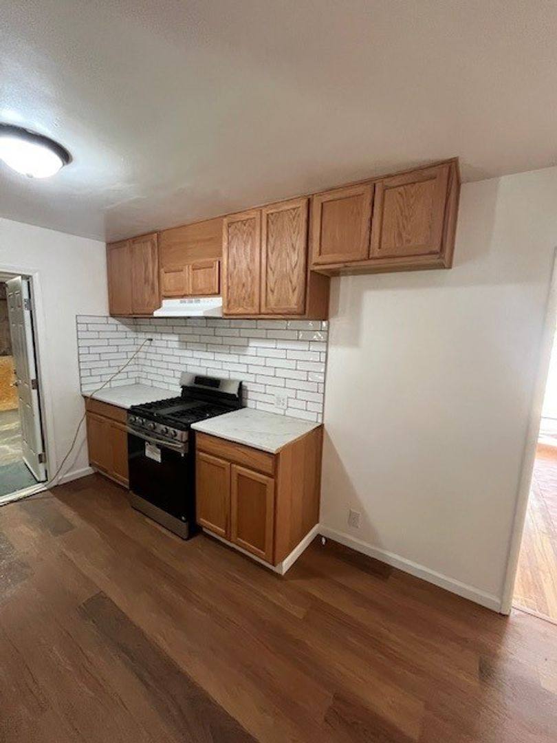House for rent at 2344 W Walnut Ave, Visalia, CA 93277