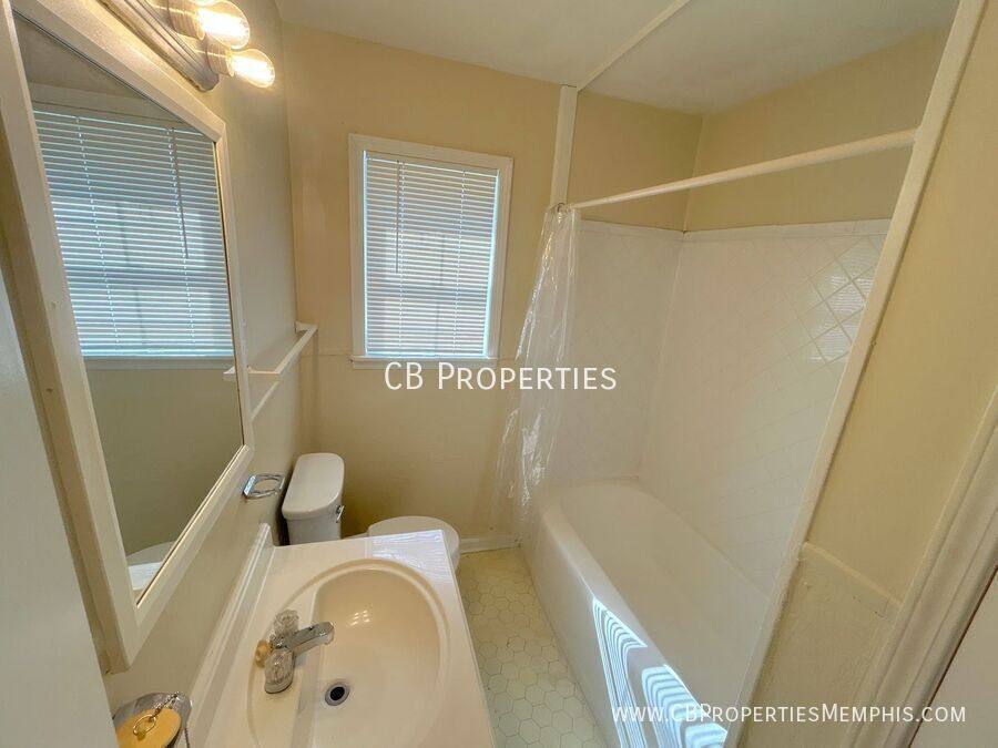 House for rent at 2158 Pueblo Ave, Memphis, TN 38127