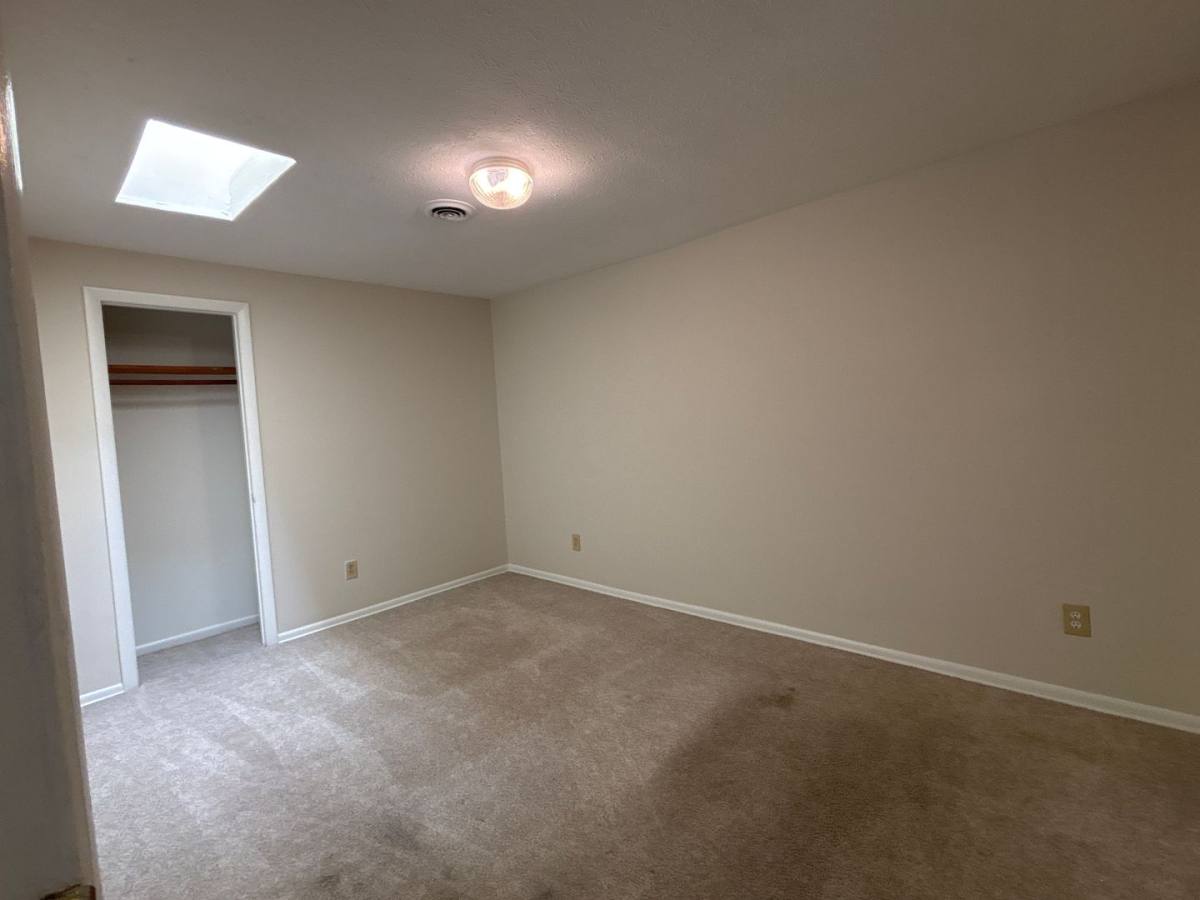 Apartment for rent at 838 Broad Ave, Greensboro, NC 27406