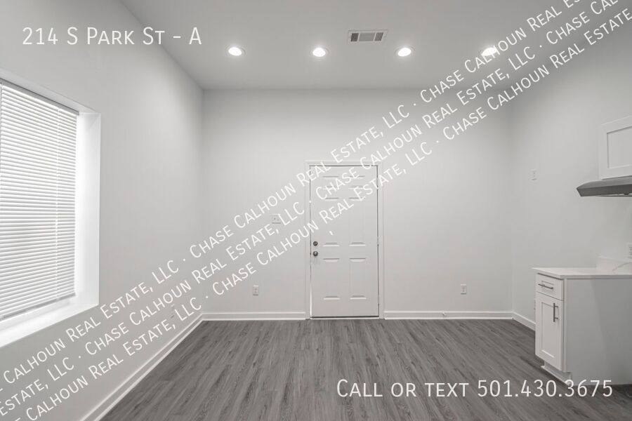 Townhouse for rent at 214 S Park St #A, Little Rock, AR 72205
